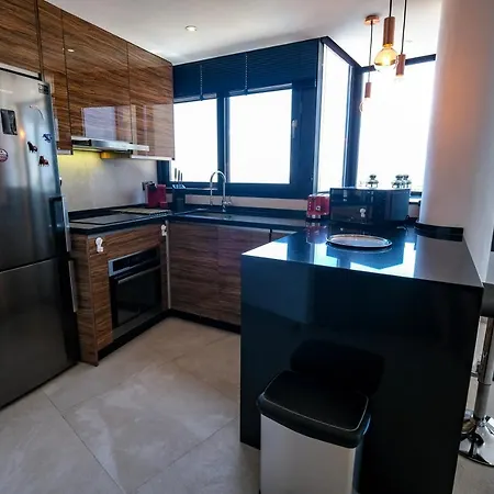 Babbel Apartment With Amazing Sea Views 公寓 *
