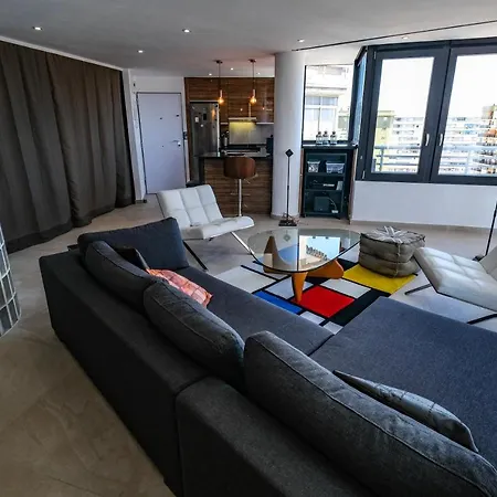Babbel Apartment With Amazing Sea Views *